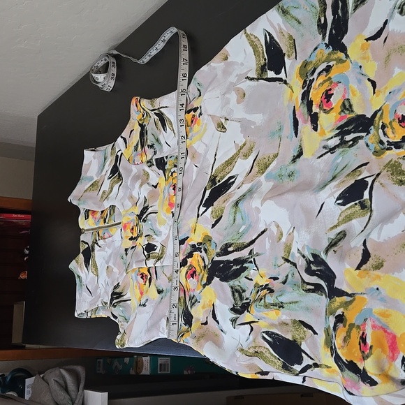 Nina Leonard Abstract U Neck Sleeveless Sheath Dress Cream Gray White Si… - Picture 10 of 12